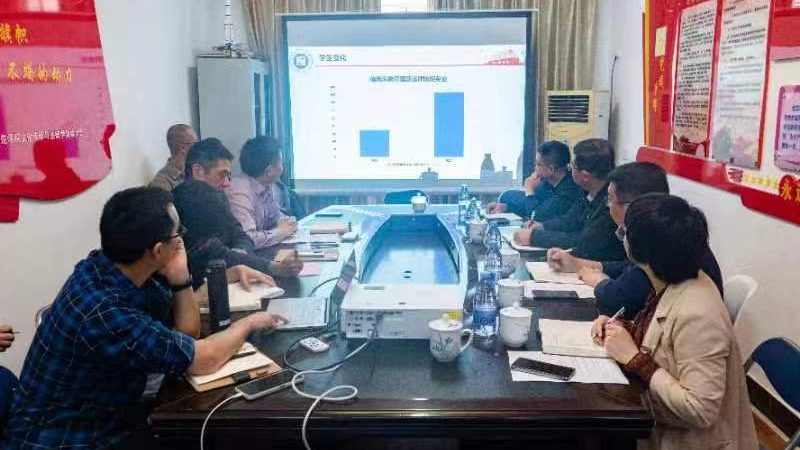 传媒公司：优劣势解析，助力行业洞察**